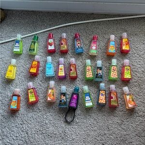 Vintage Pocketbac Lot of 26